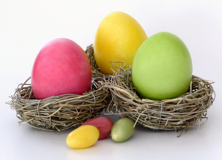 Easter Opening Hours