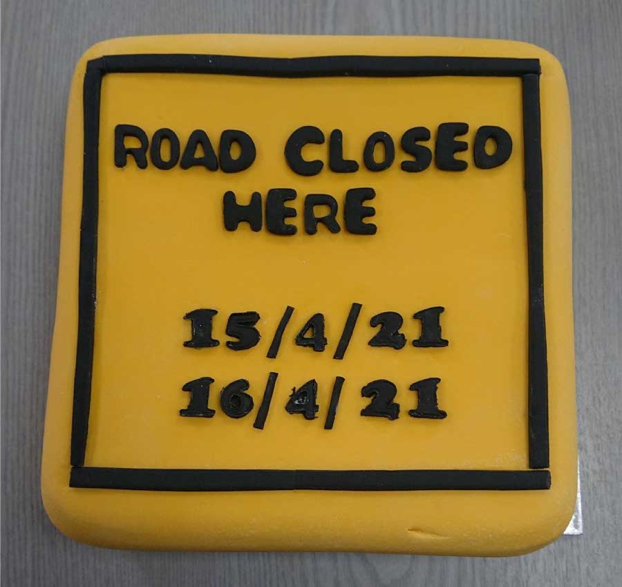 TM Cake - Well there's no need to grit this frosting