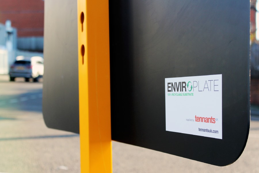 A Quick-Lock Post with Enviroplate Sign