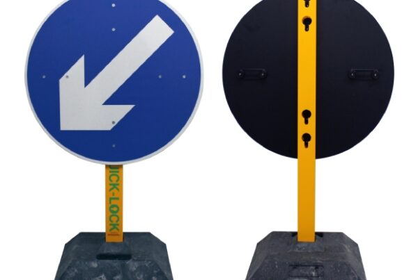 Weight Saving Streetwork Signs from The Quick-Lock Post System